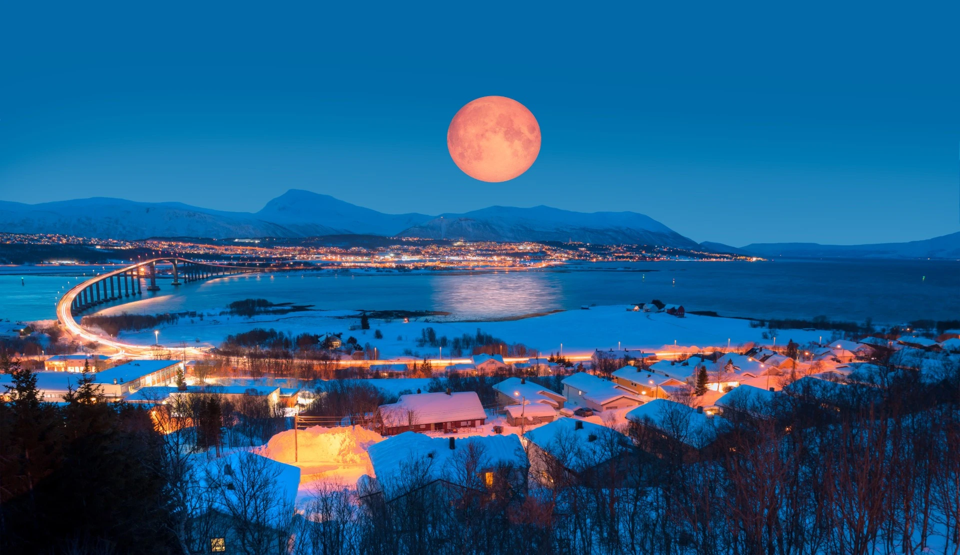 Årets eneste: Lørdag kan du se det i Norge