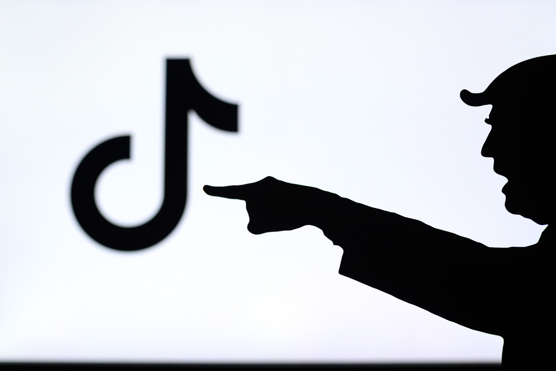 Meta kjøper TikTok? Dette vet vi så langt