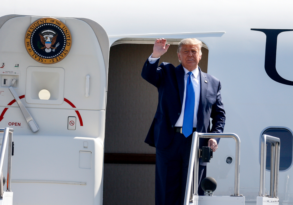 Trump i hardt vær etter mulig flygave fra Qatar