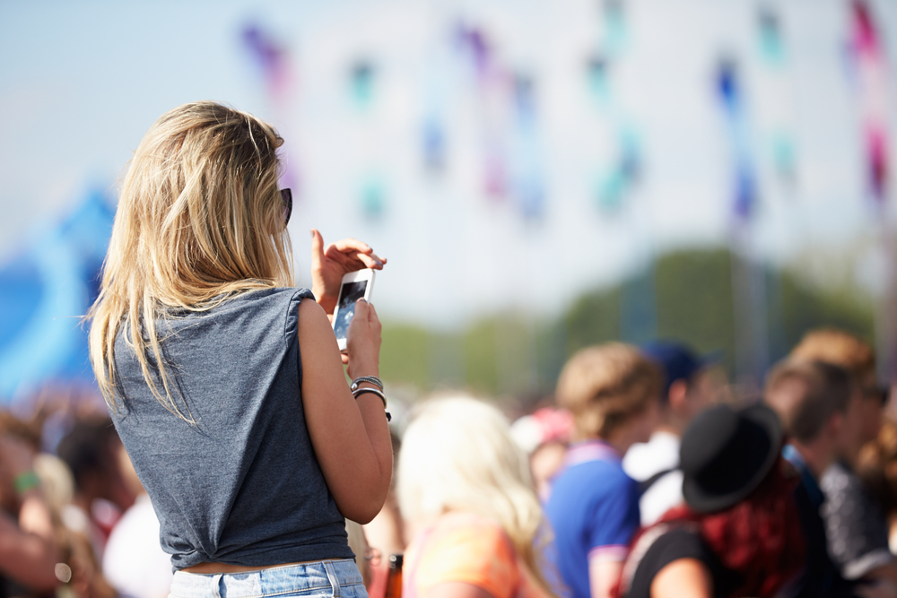 Advarsel til alle festivalgjengere: Ikke dra uten å gjøre dette med mobilen