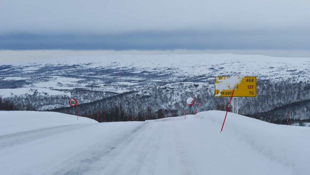 Hjem til jul: Dette må du ha i bilen dersom du skal over fjellet
