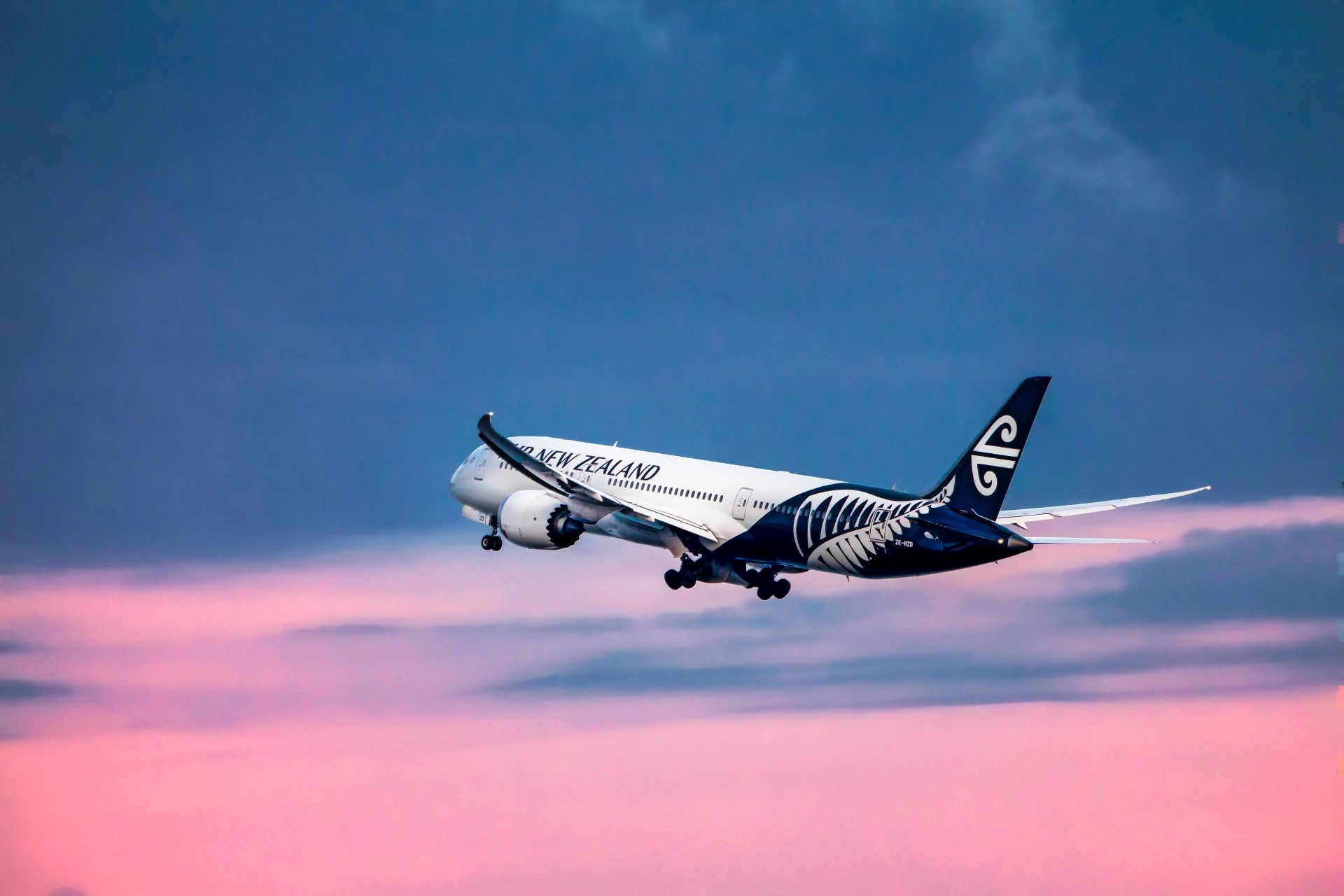 Flyselskap veier passasjerene deres