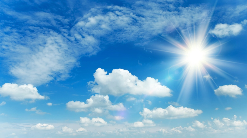 Yr: Fuktig tirsdag med torden og tåke – og en gladmelding fra meteorologene