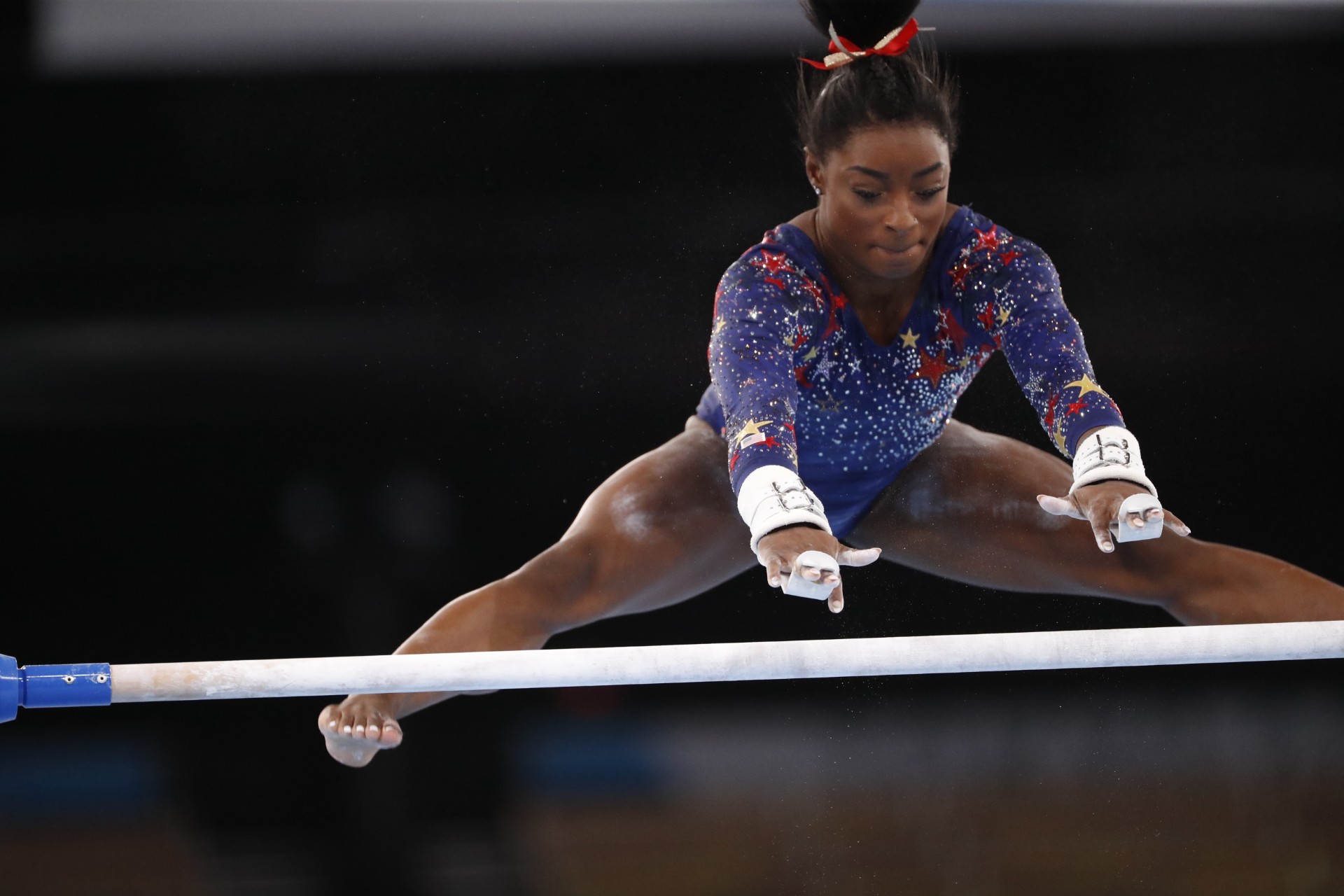 Simone Biles imponerer med seier etter to års pause