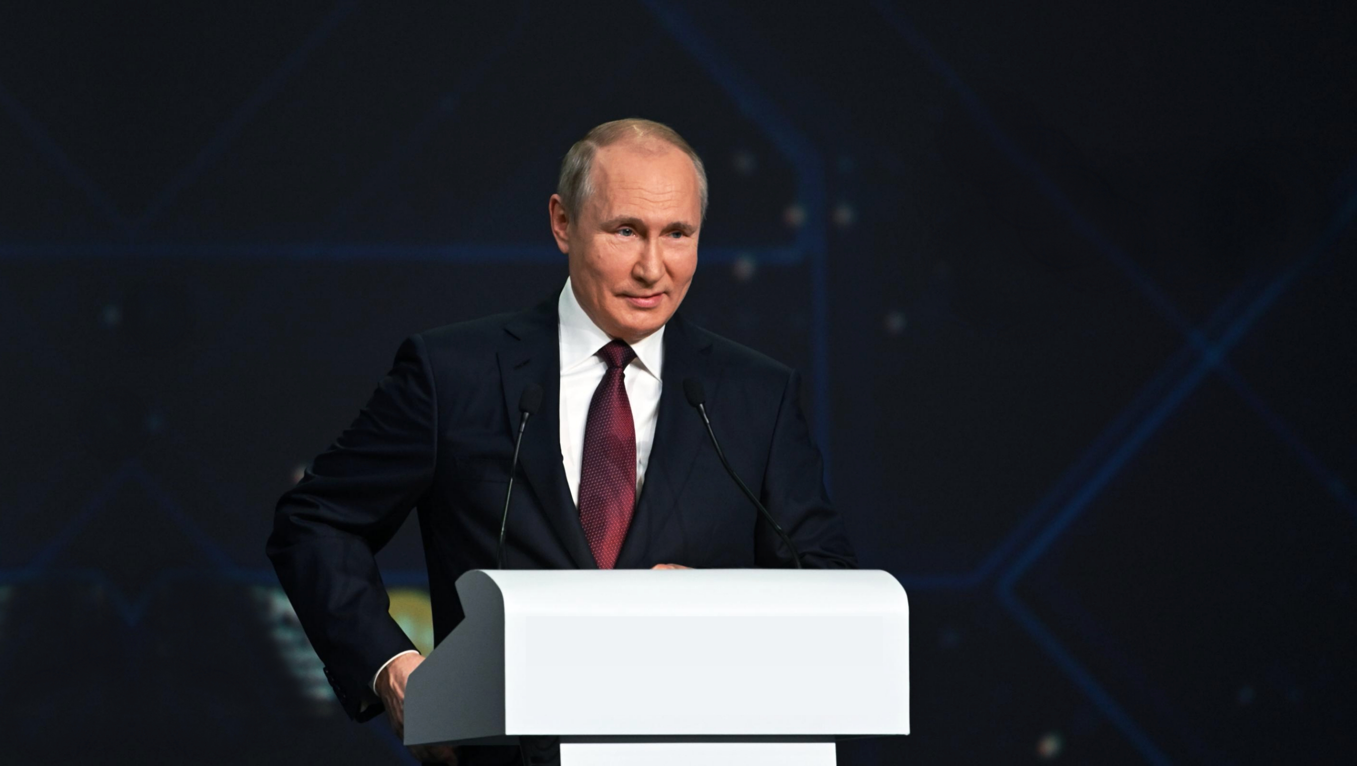 Etter hjelp fra USA: Nå truer Putin med klasevåpen