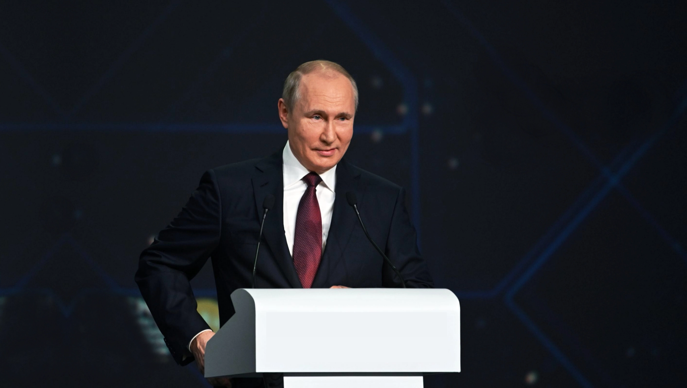 Etter hjelp fra USA: Nå truer Putin med klasevåpen