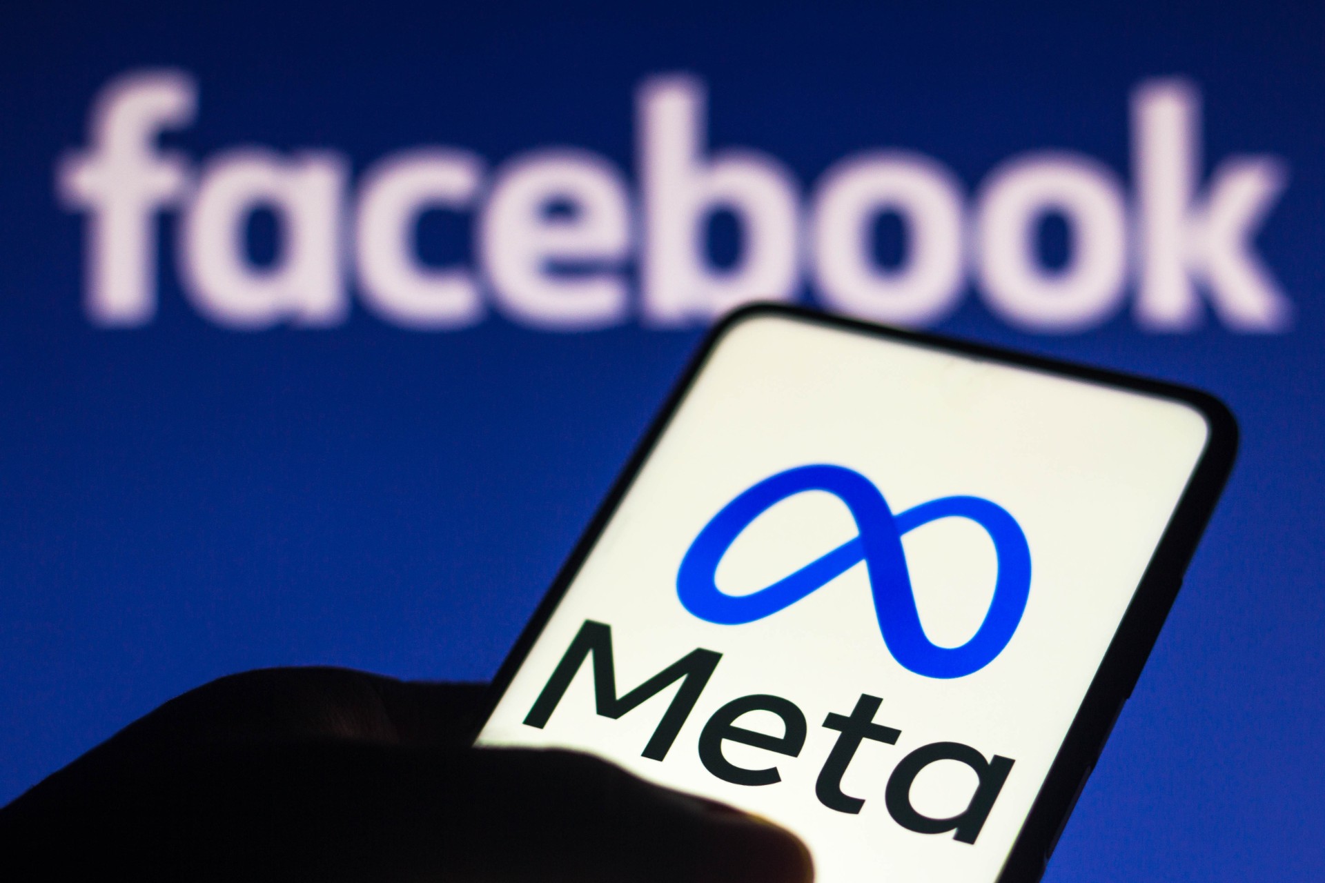 Varsler stor endring for Facebook og Instagram