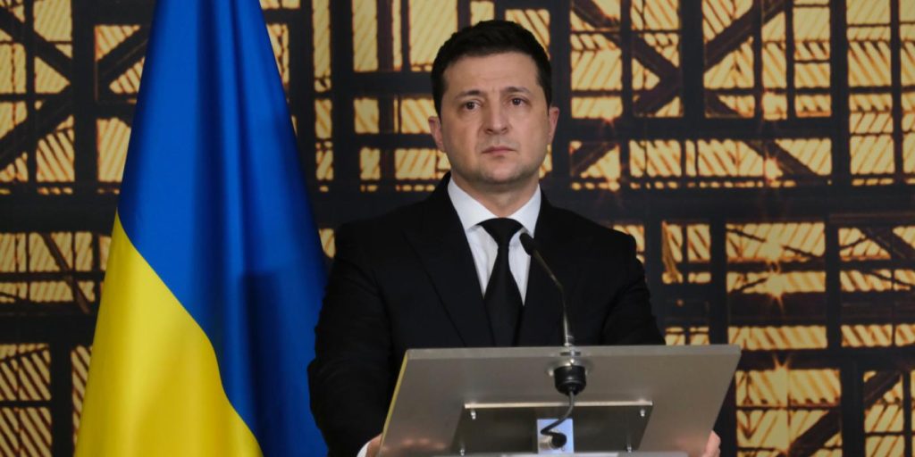 To bilder viser Zelenskyy med 41 dagers mellomrum: Utviklingen er skummel
