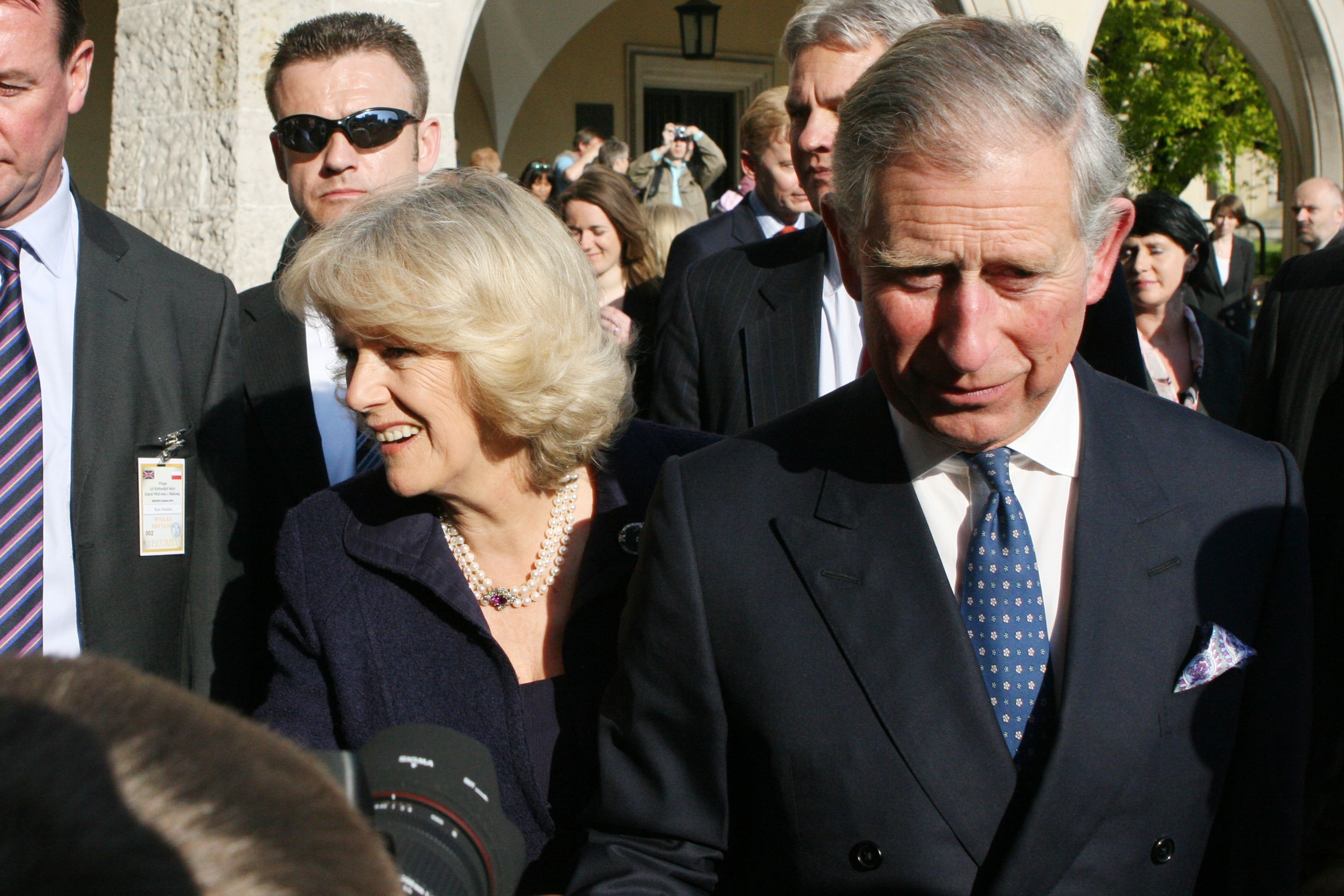 Charles og Camilla: Lever separate liv