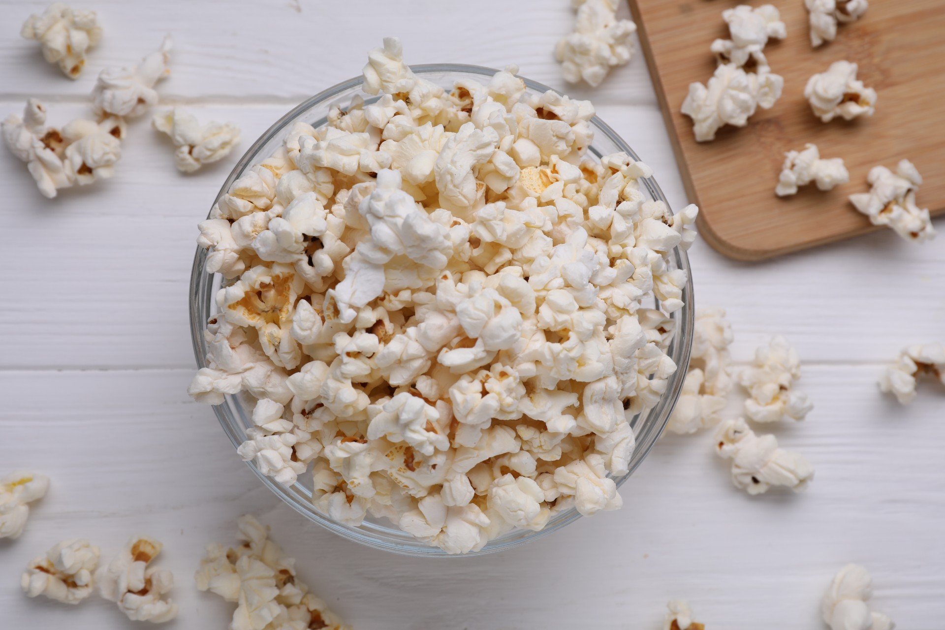 Popcorn-dagen: Dette skjer med kroppen din hvis du spiser en skål popcorn om dagen