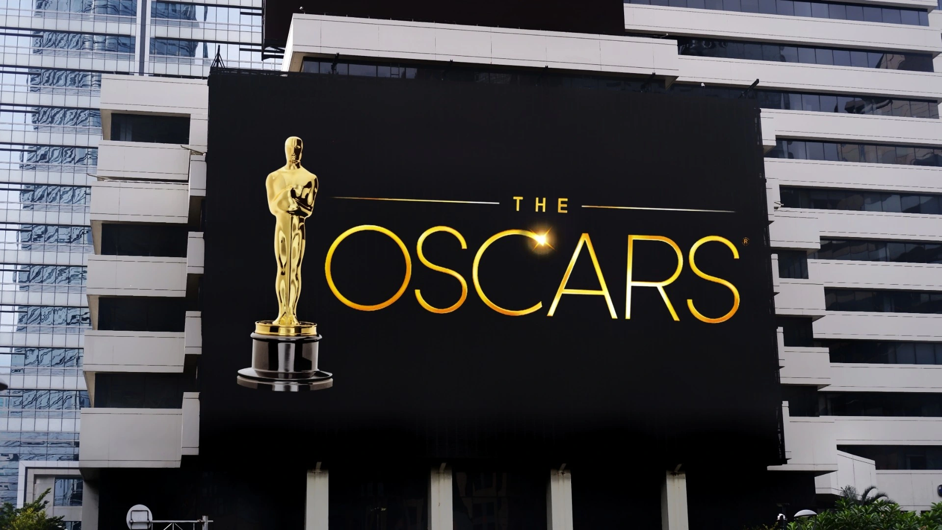Oppenheimer slår Barbie og vinner Oscar for beste film