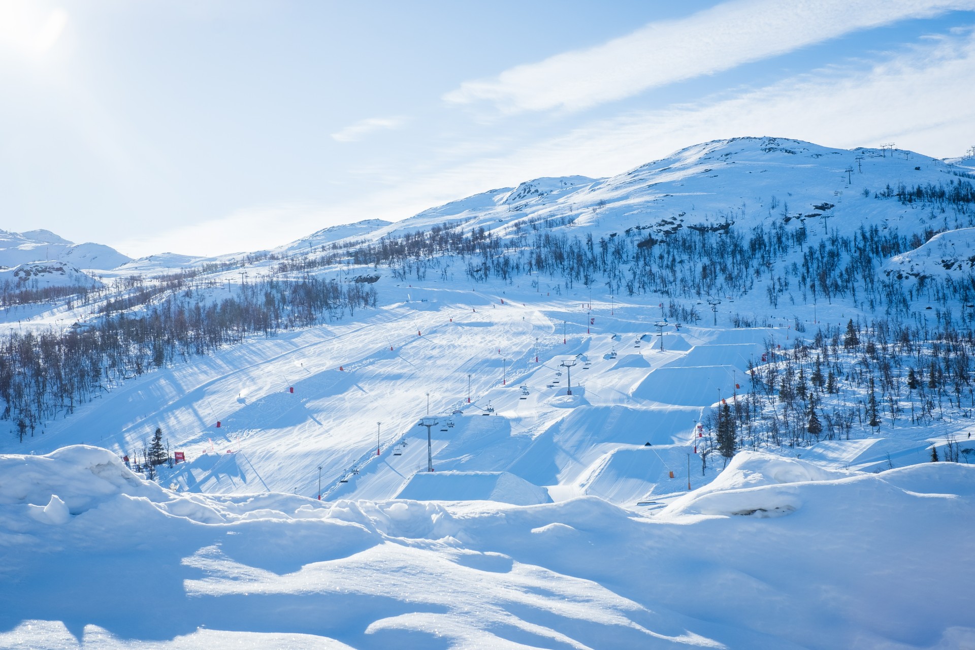 Forferdelig ulykke i Hemsedal: To barn falt ut av skiheis