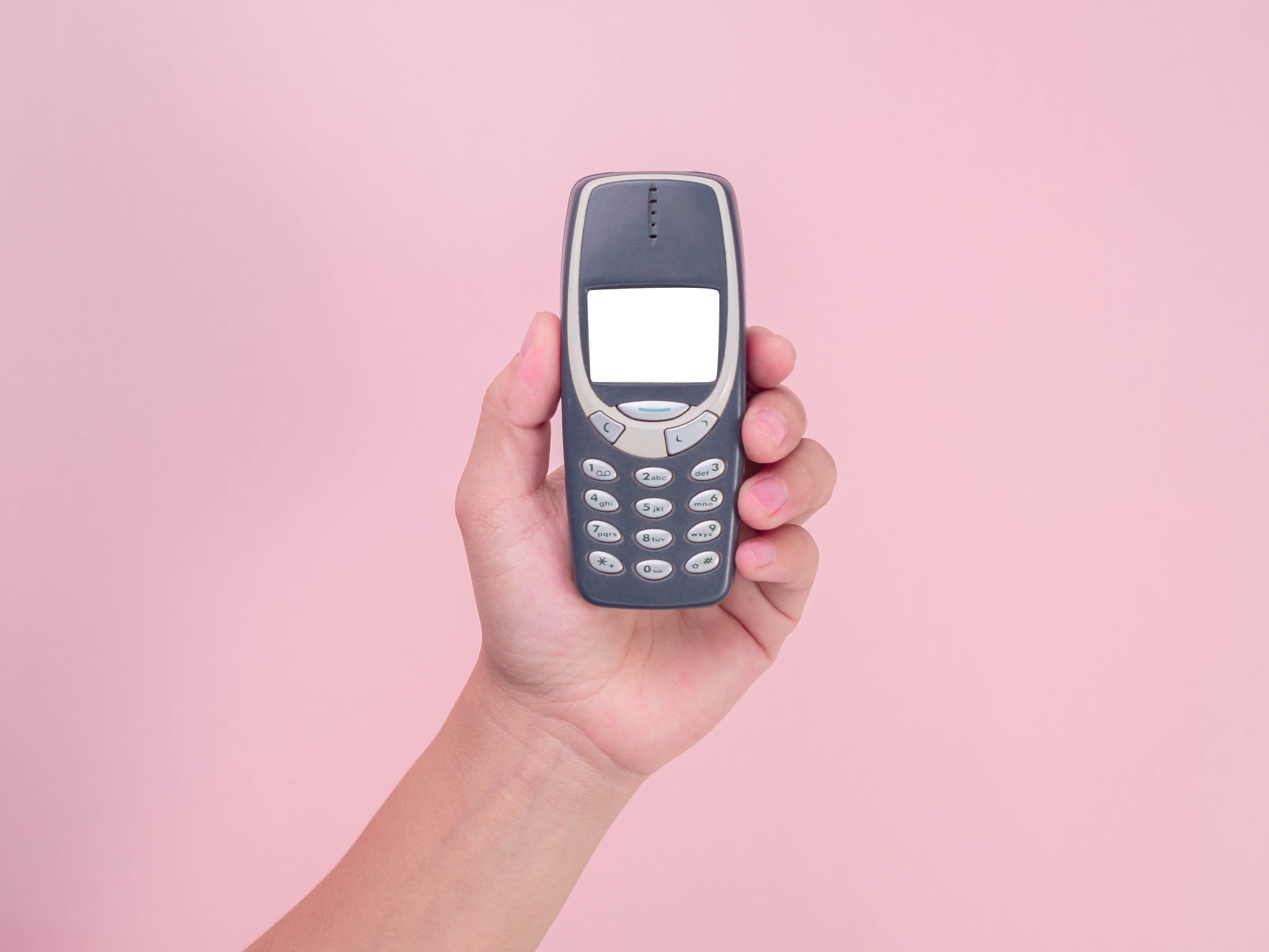 Har du dem fortsatt i skuffen? Så mye kan din gamle Nokia 3310 være verdt