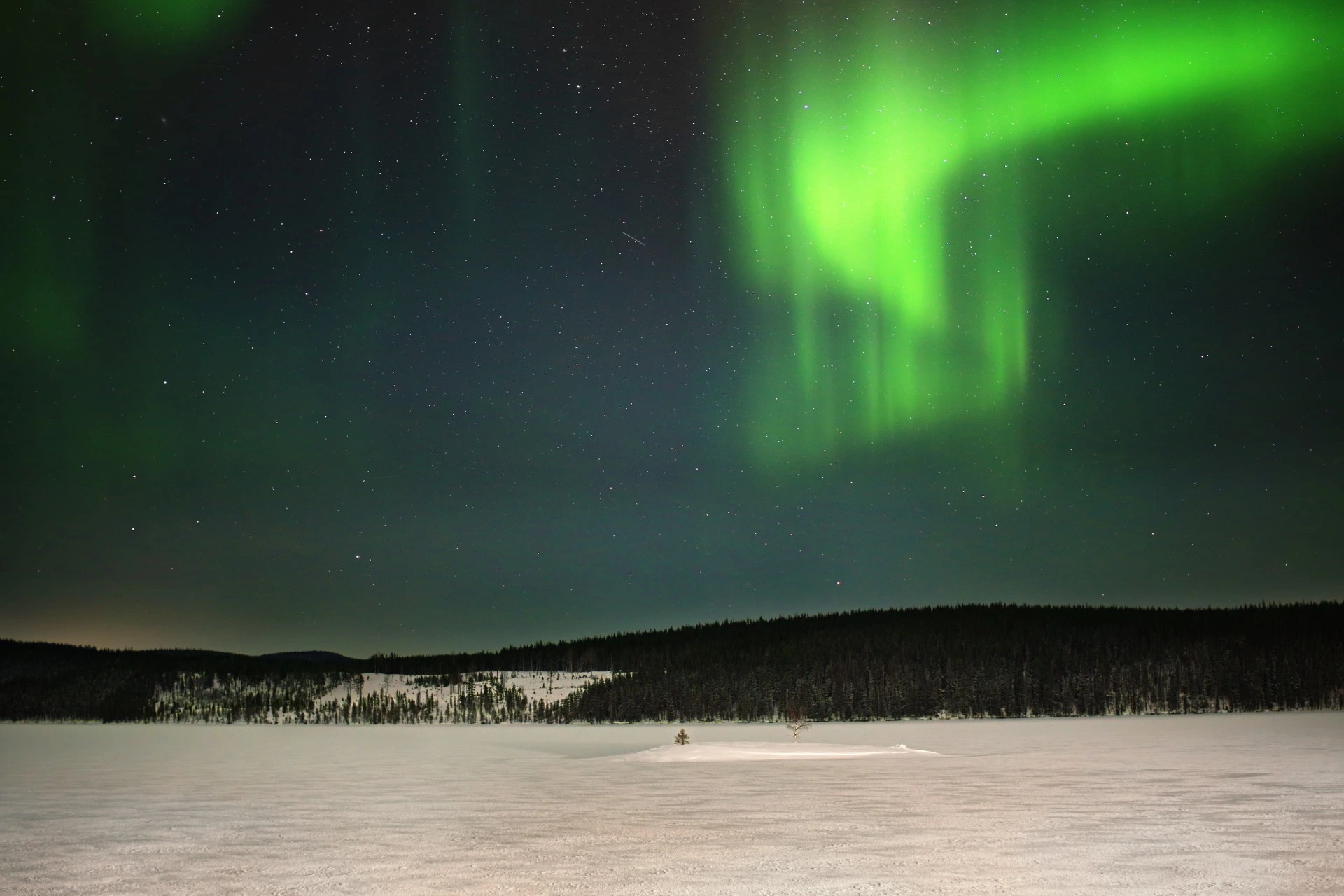 Her kan du se nordlys 300 netter om året