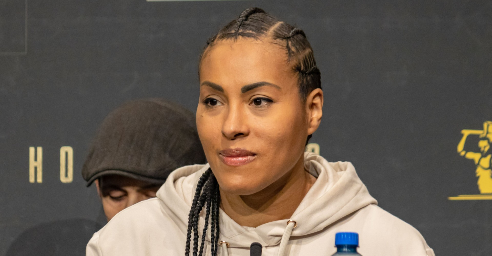 Cecilia Brækhus: Måtte trekke seg fra VM-kamp