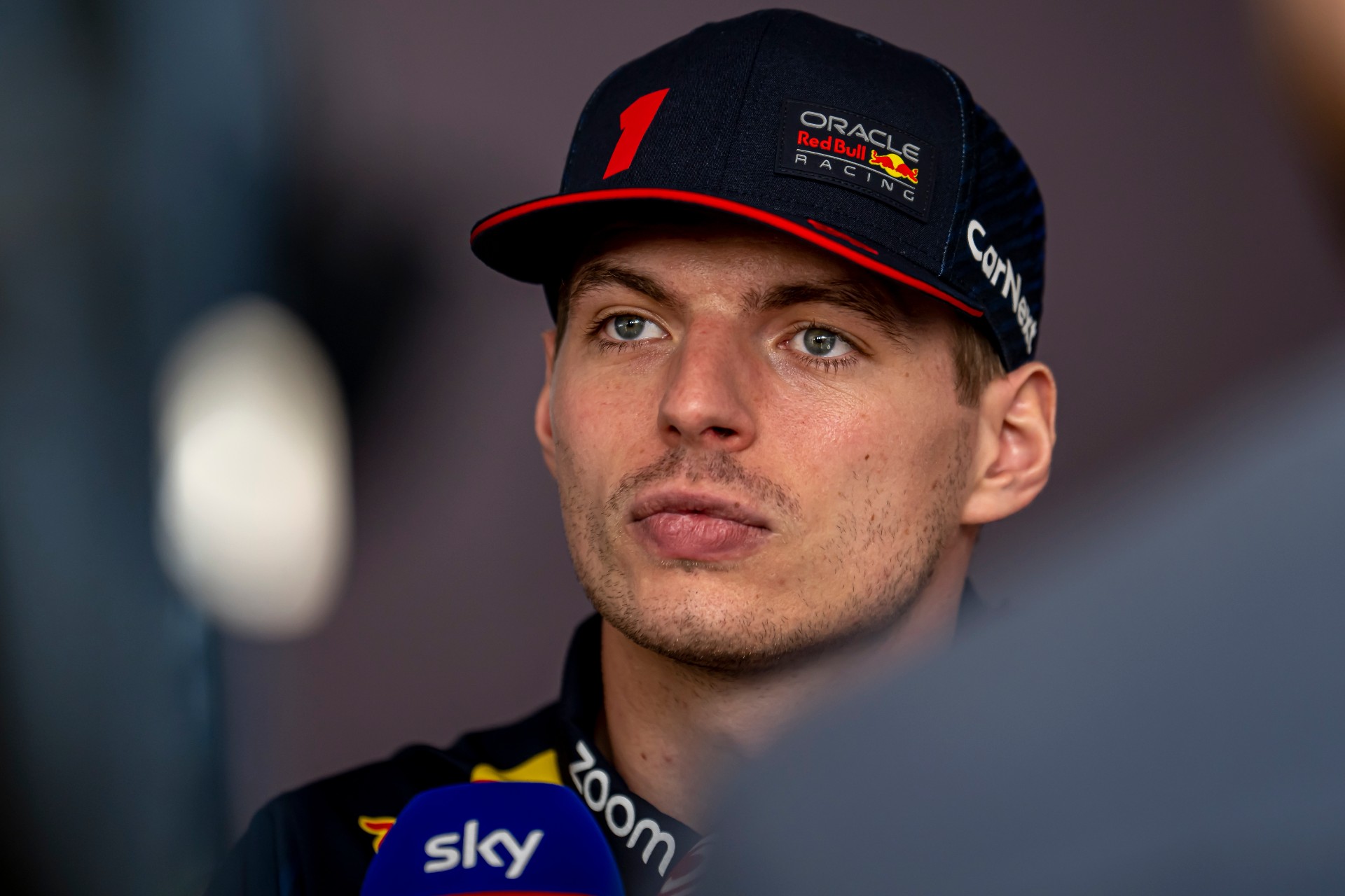 «Dette må stoppe»: Verstappen raser over ondskapsfullt rykte om kjæresten