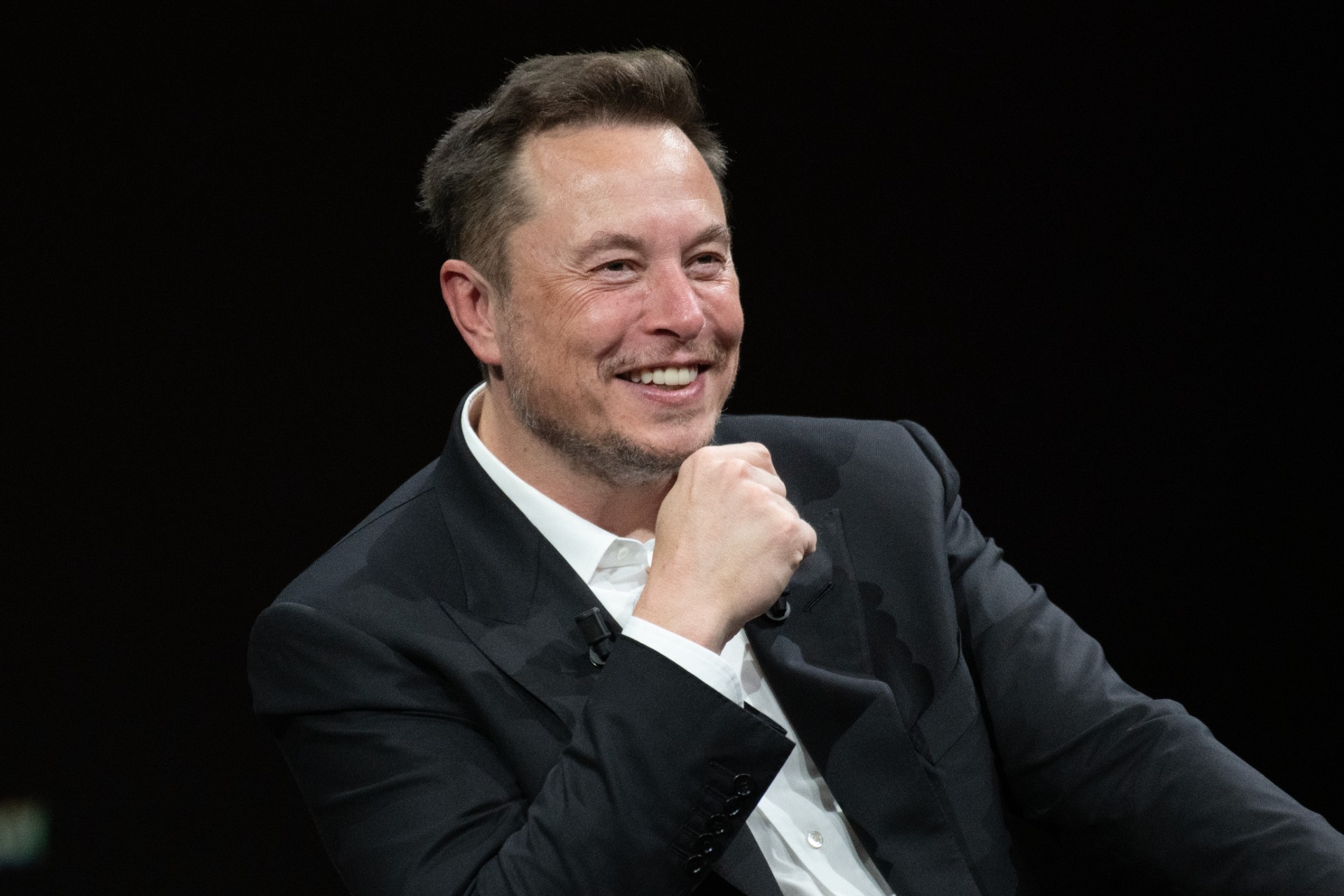 Hun var gift med Elon Musk i åtte år: Derfor forlot hun ham etter en bilulykke