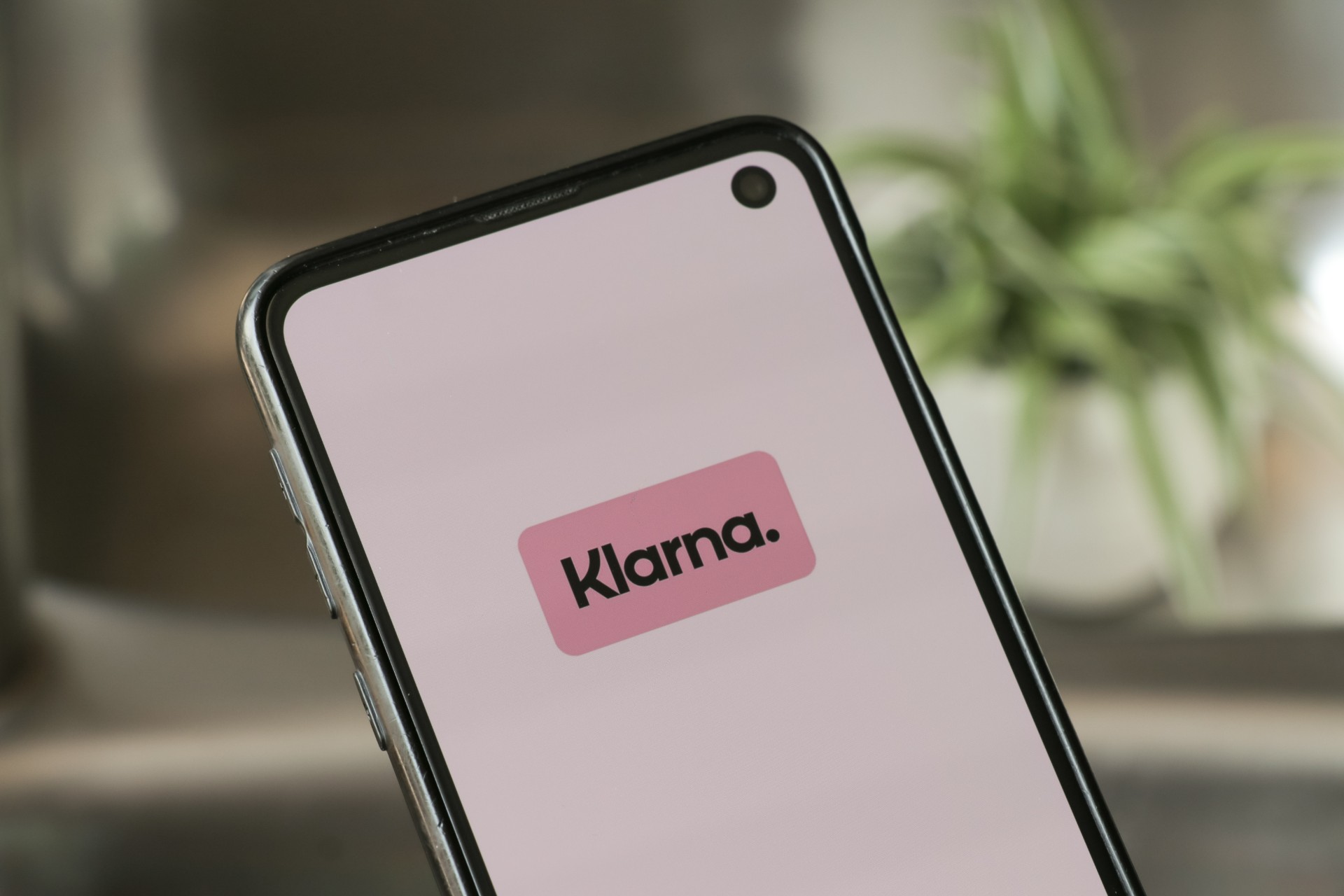 Klarna i hardt vær: Klages inn for brudd på reglene