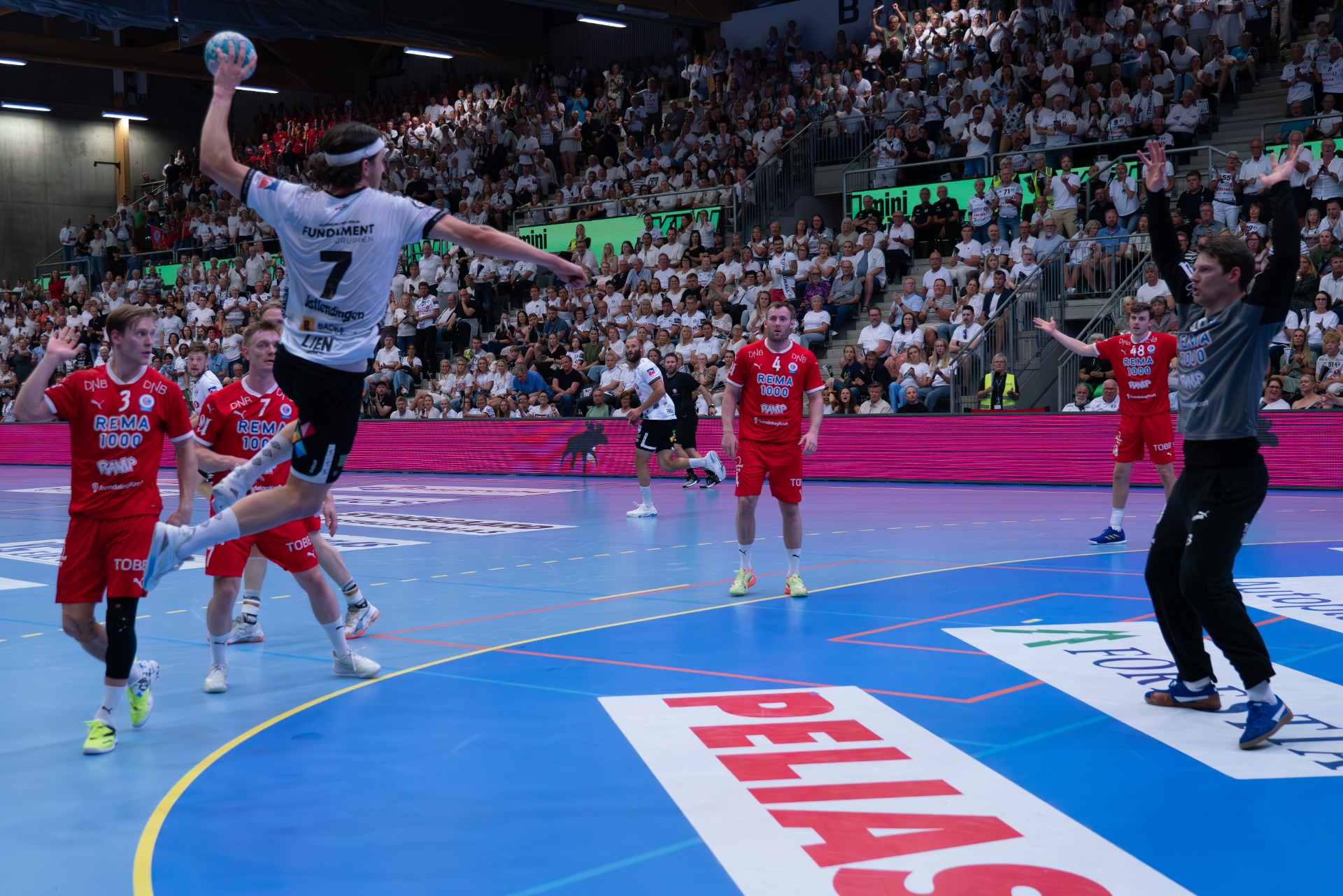 Kolstad i fiasko: Nesten ute av Champions League