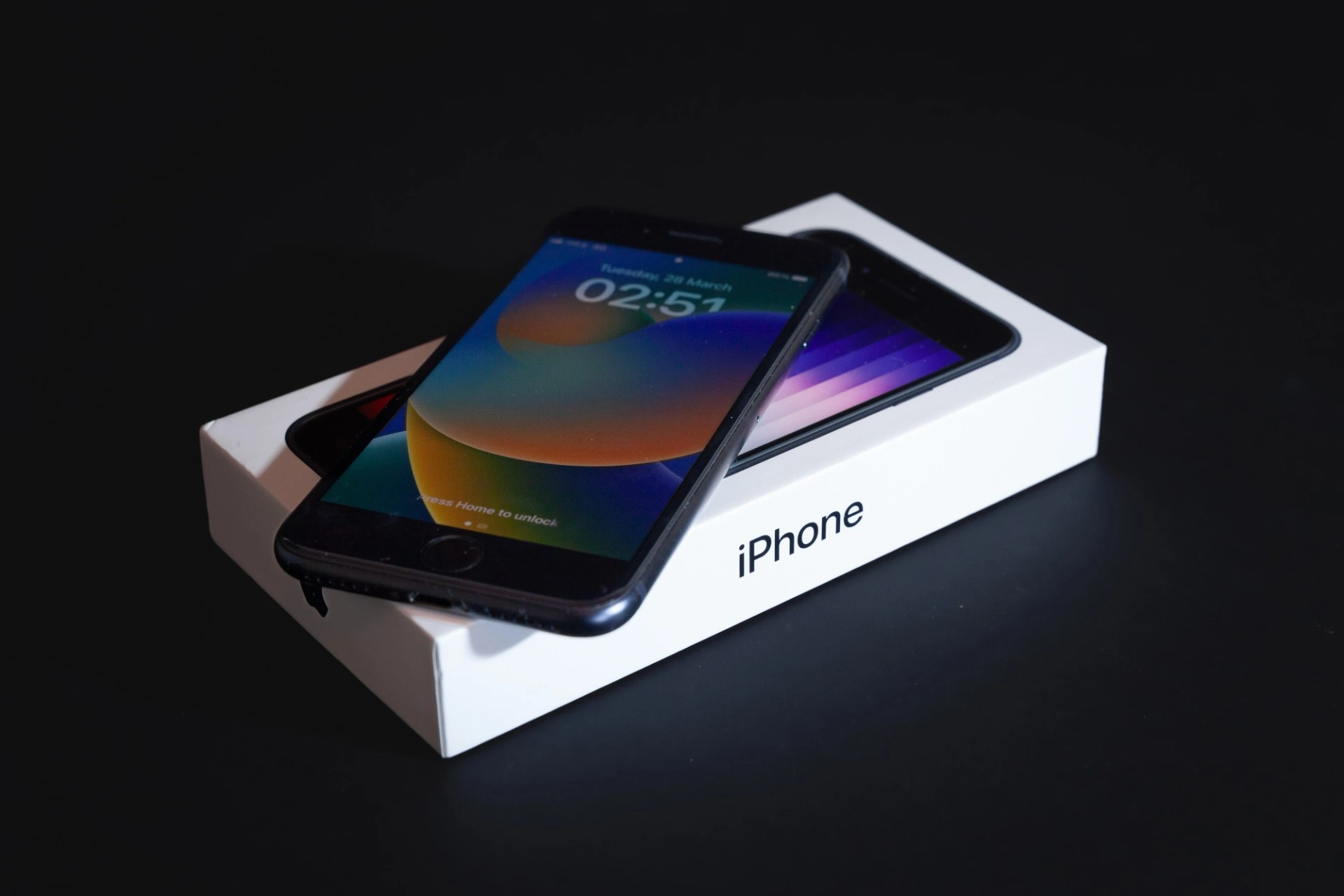 Apple i konflikt med EU: Nye krav om åpne systemer