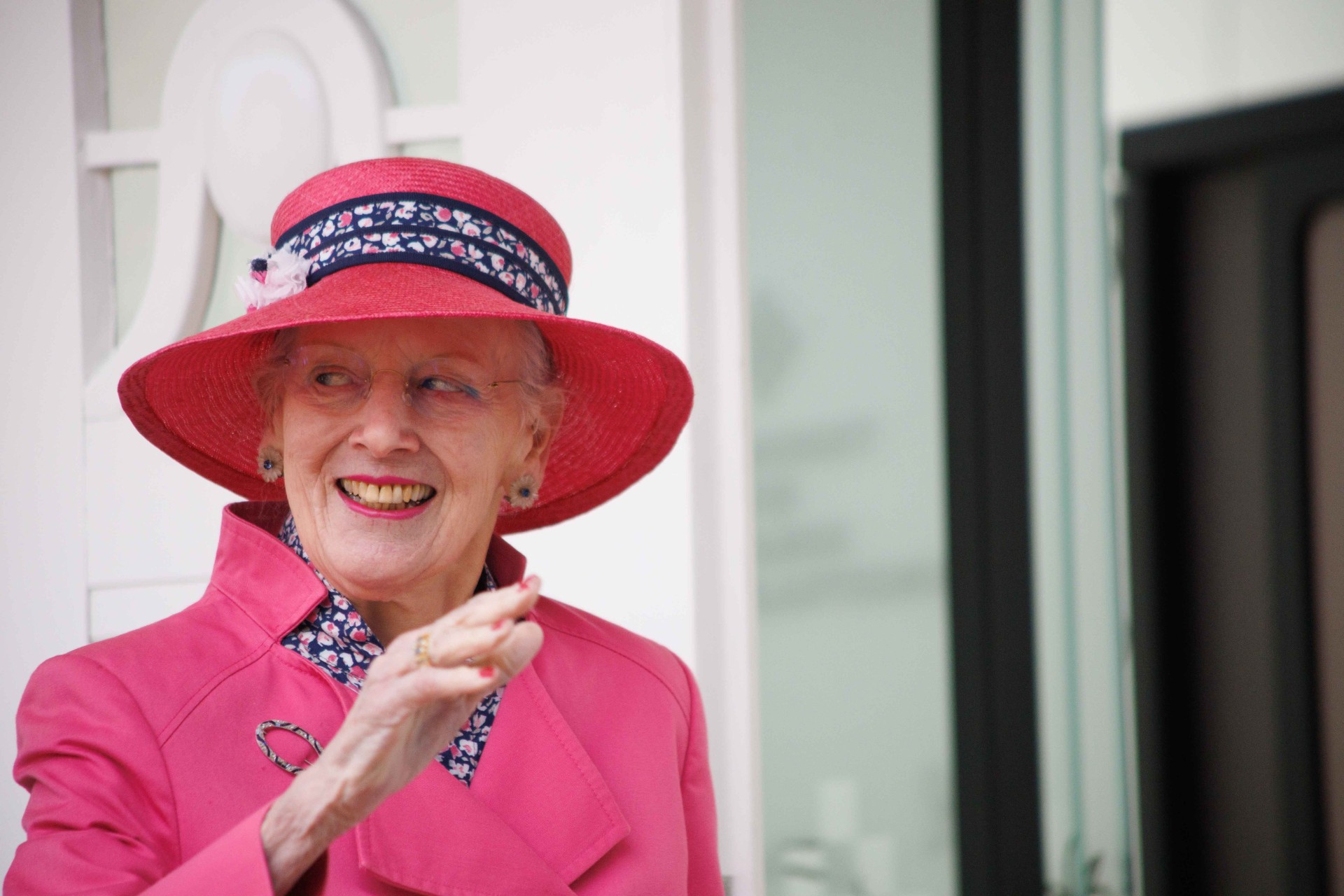 Gjør som dronning Margrethe: Han abdiserer
