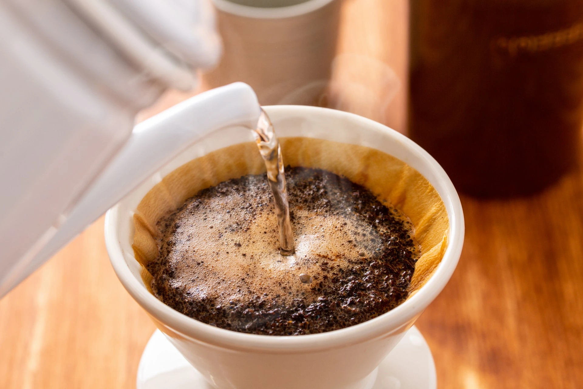 Kjenner du til dette enkle og effektive trikset? Slik kan kaffefiltre gjøre rengjøringen mye enklere