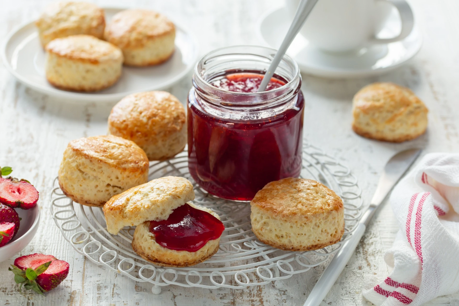 Rask og enkel oppskrift: Scones med 5 ingredienser