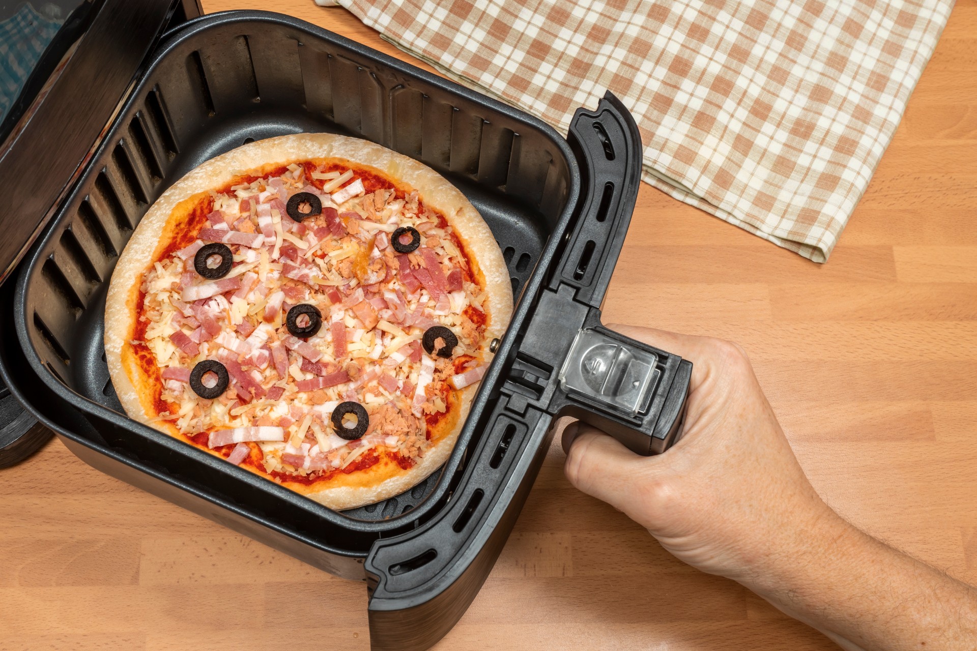 Eksperten advarer alle airfryer-eiere