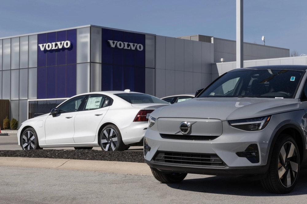 Volvo tilbakekaller hundrevis av biler: problemer med bremsene
