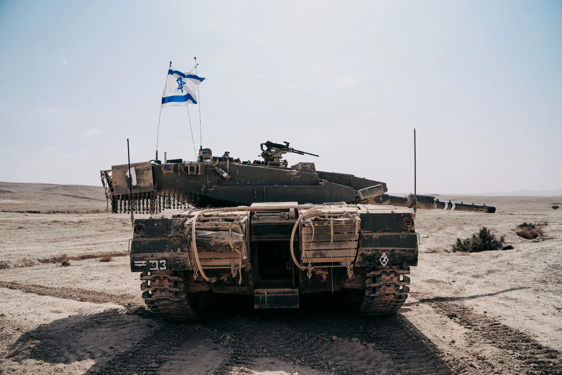Israels øverste forsvarsgeneral trekker seg