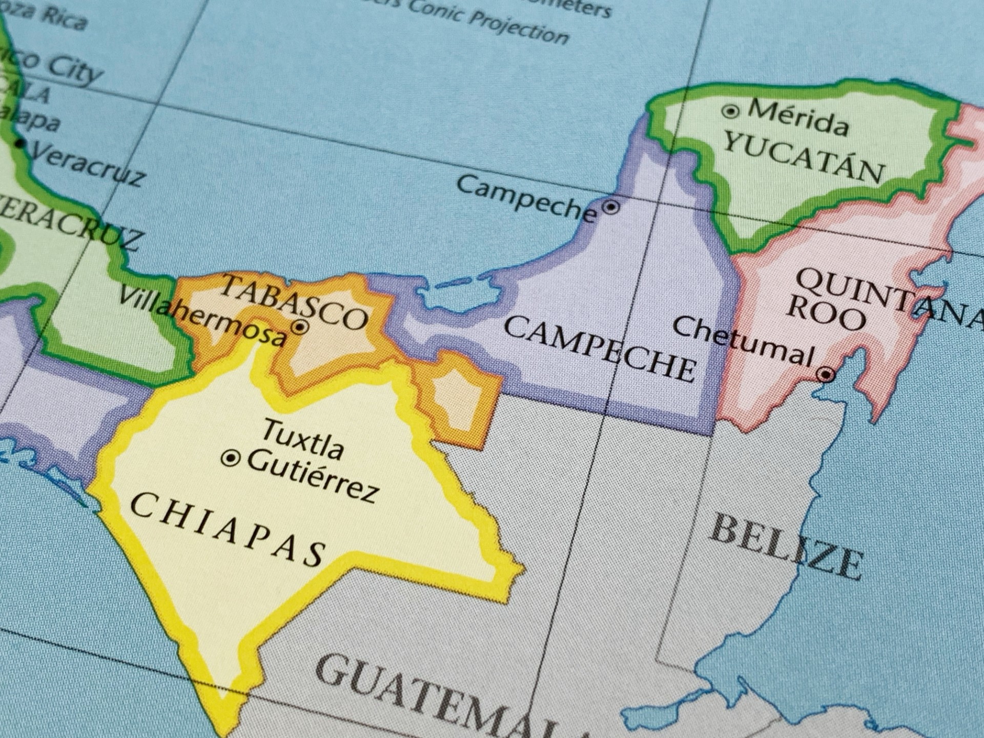 19 lik funnet i forlatt lastebil i Mexico