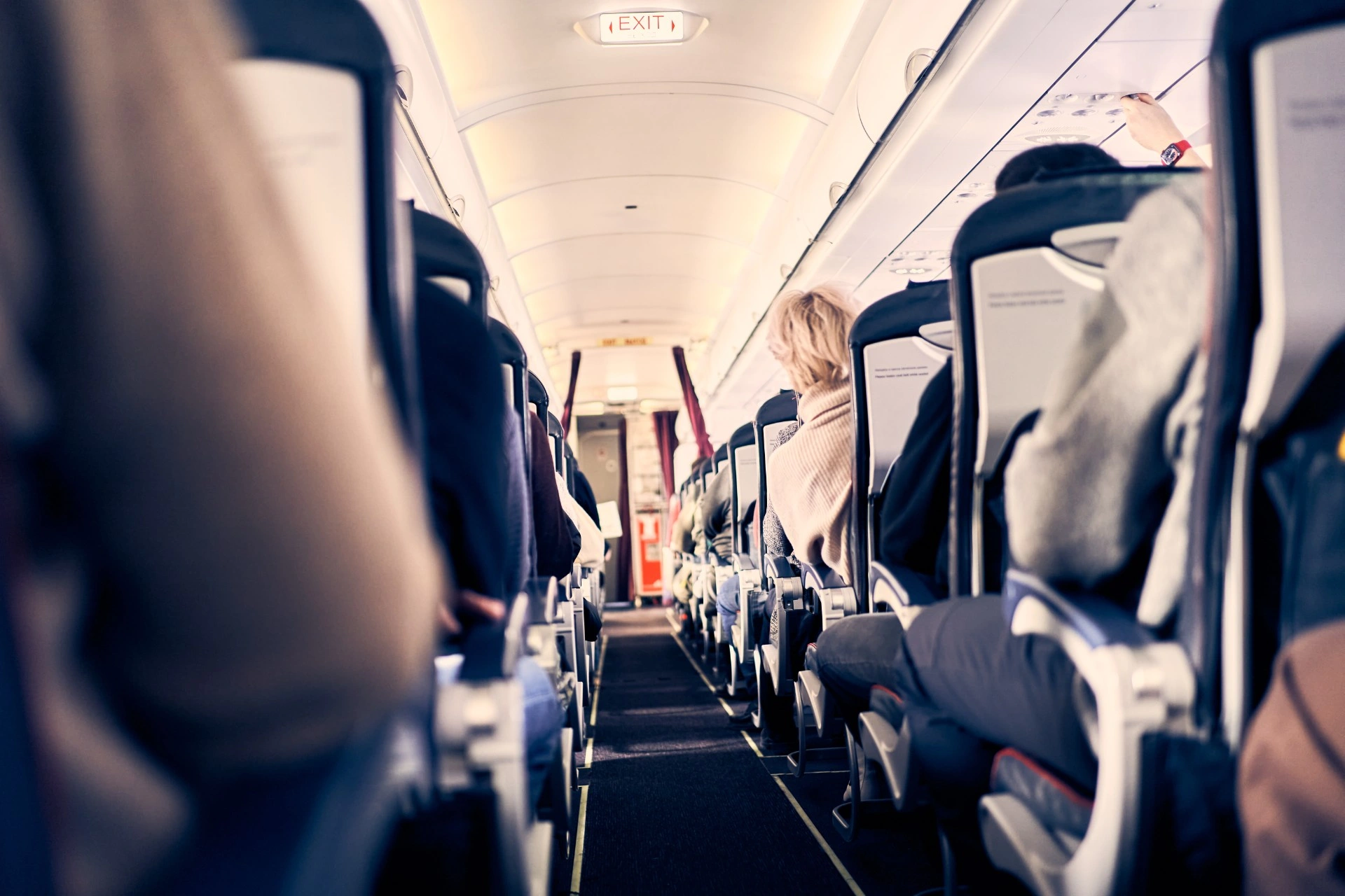 Passasjerer etterlates i tomme fly – Nå blir det slått alarm