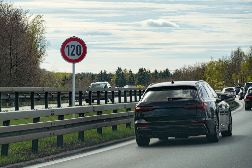 Gjelder fra 1. mai: Her settes farten ned på motorveien