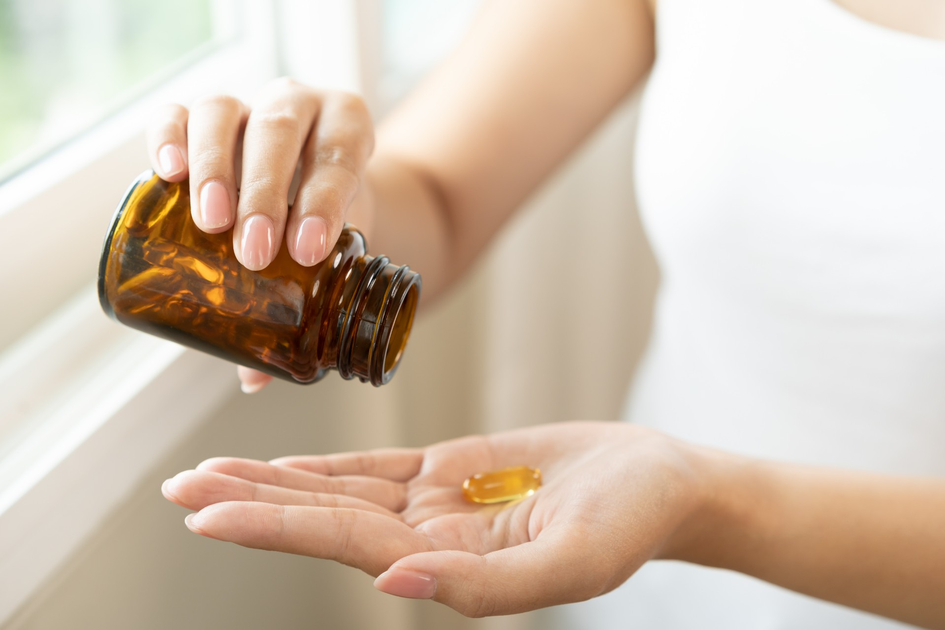 Eksperter advarer: «Du tar vitaminer feil» hvis du ikke følger riktig rekkefølge