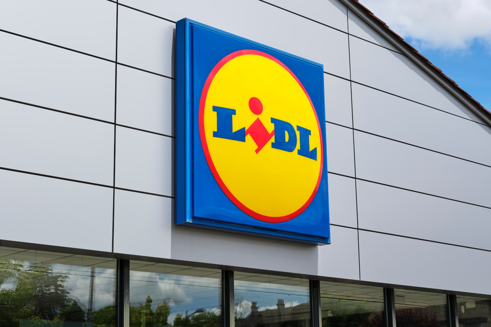 Lidl-ansatt fikk for mye utbetalt i lønn: Måtte selge narkotika for å betale tilbake beløpet