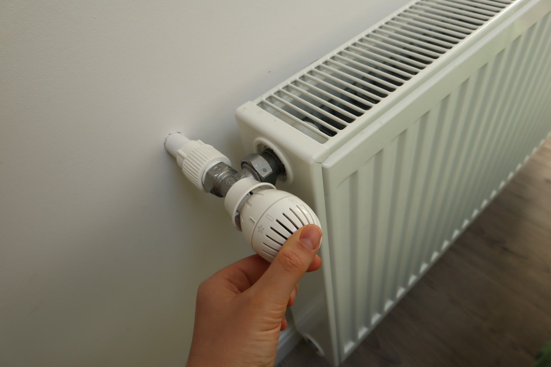 Eksperter avslører: Hjemmet ditt bør ha denne temperaturen for å unngå fuktighet, mugg og kondens