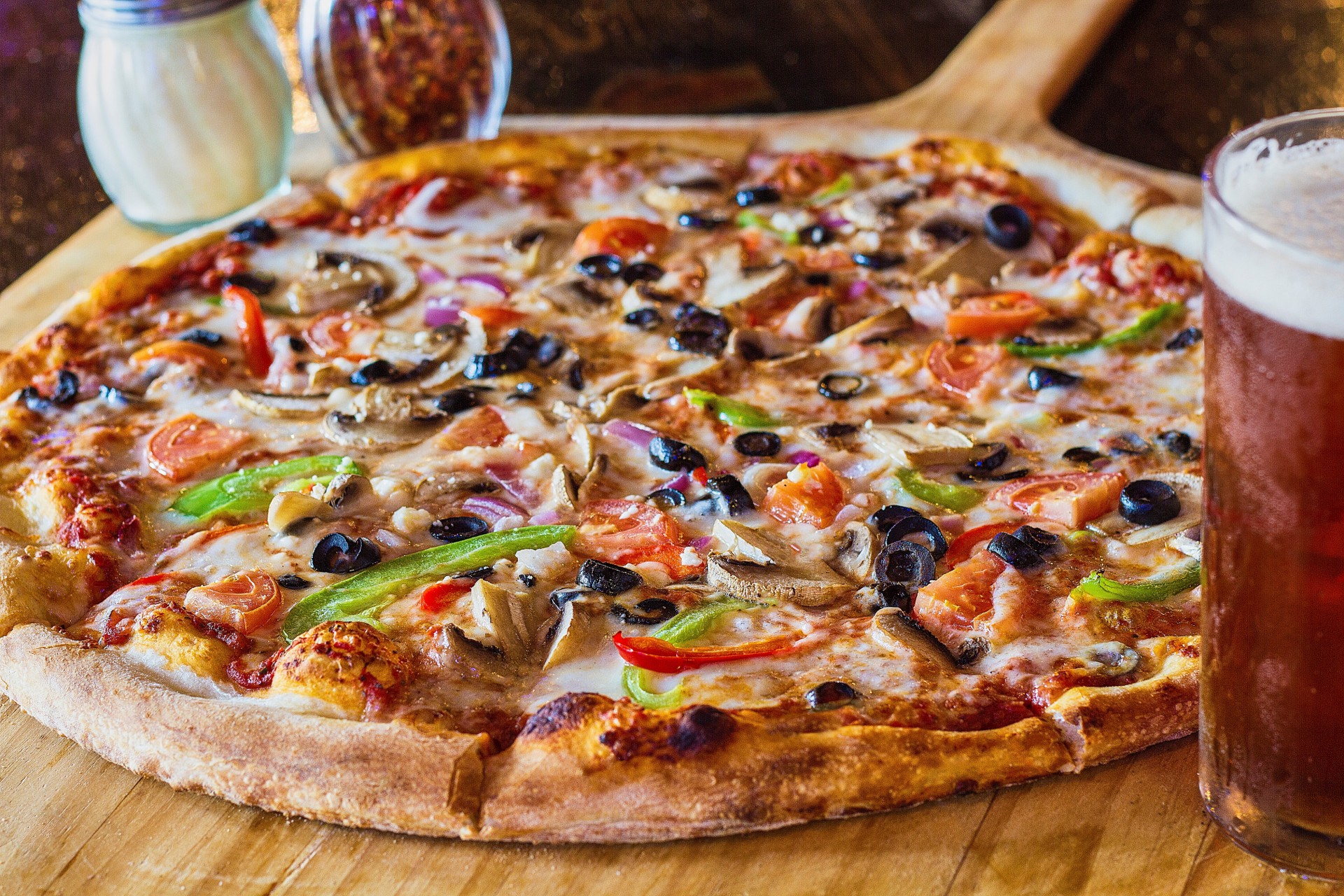 Pizzabakeren lukket umiddelbart etter funn av kakerlakker