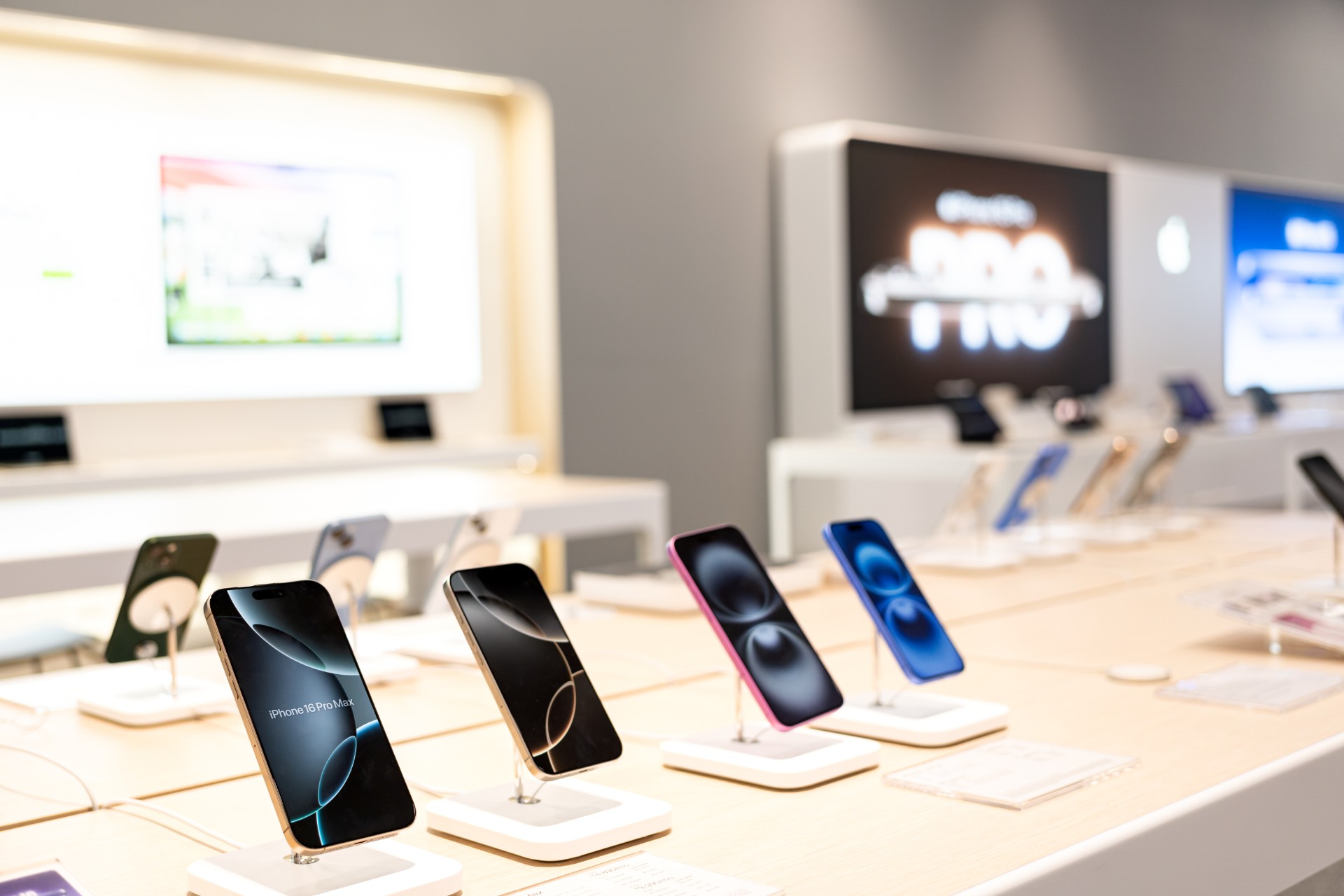 Nå må mobilen din merkes: Dette betyr EUs nye krav