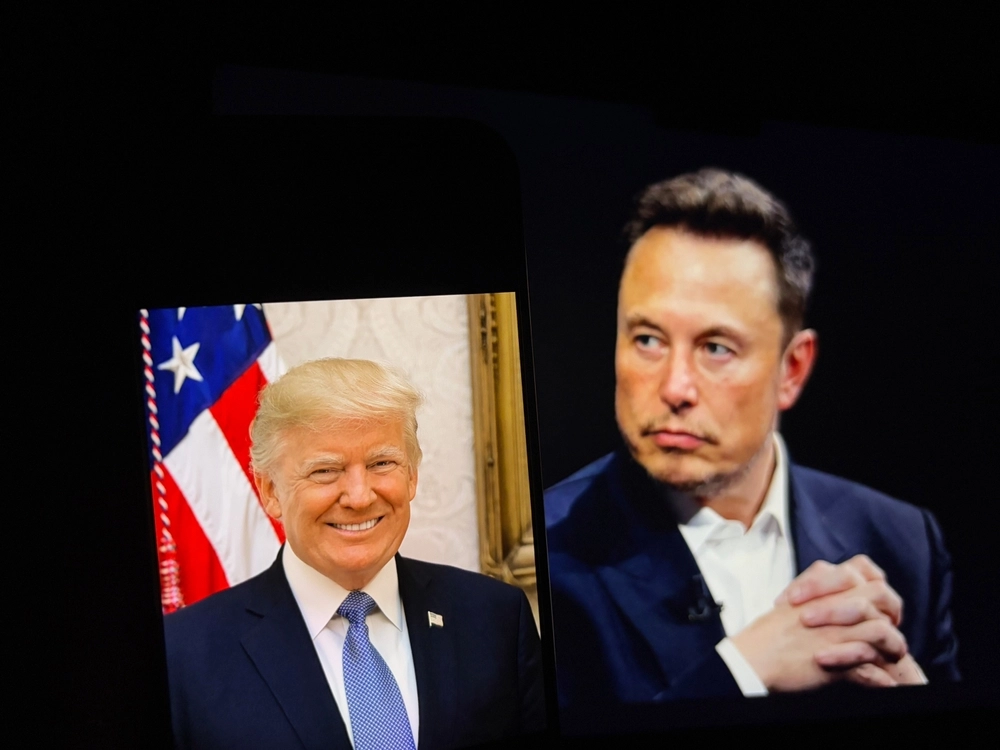 Musk i oppgjør med Trump –  &laquo;Ligner utpressing&raquo;