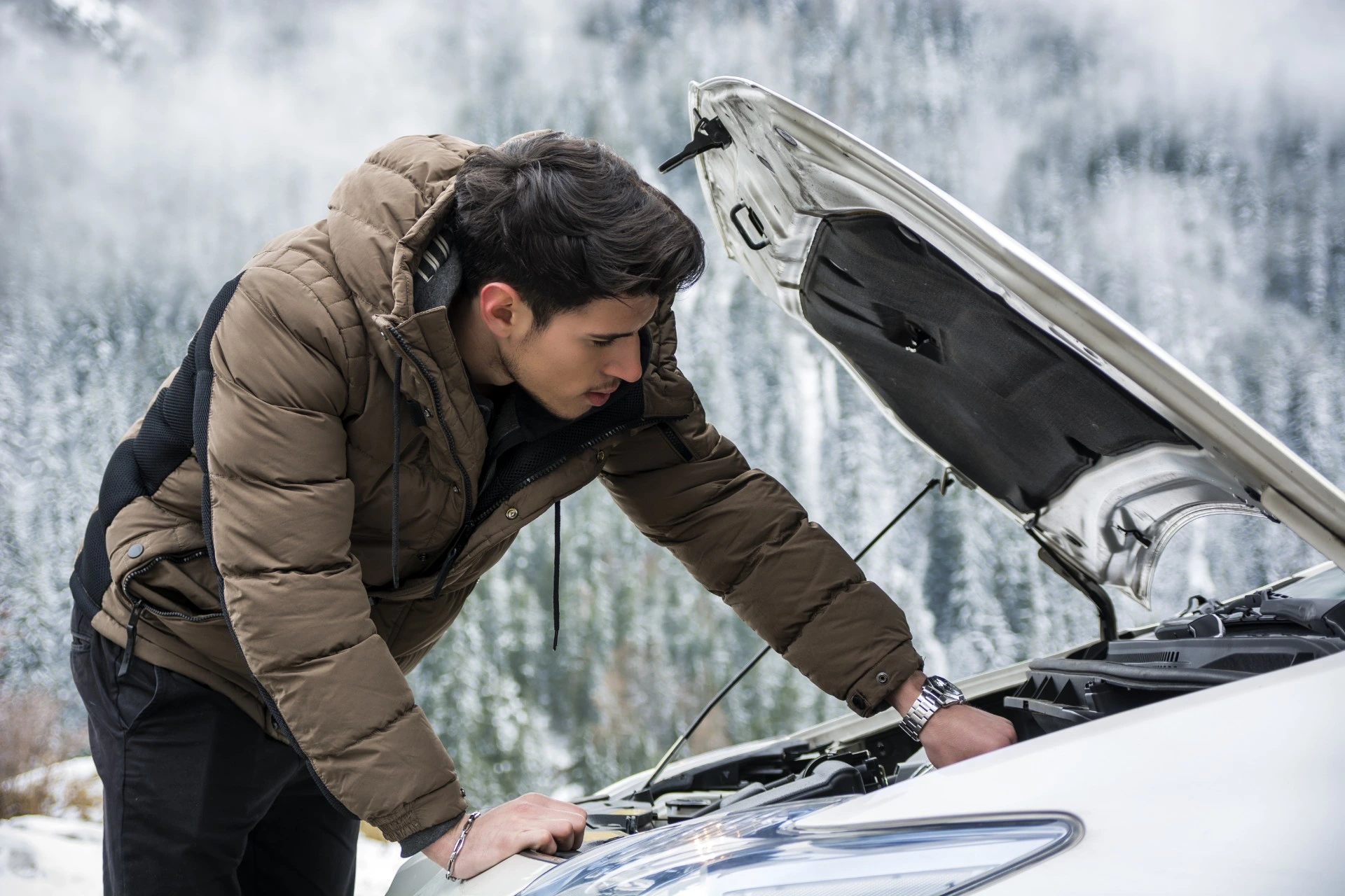 Når bilen får &laquo;influensa&raquo;: Vinteren er batteriets største fiende