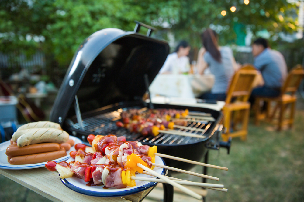 Årets første grilldag: Dette må du aldri gjøre når du griller