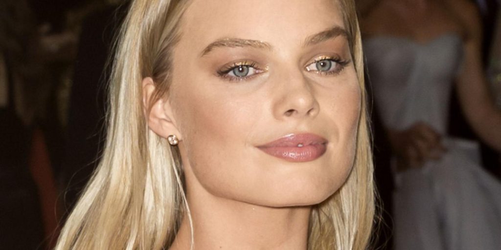 Margot Robbie uten truse: Overlater nesten ingenting til fantasien