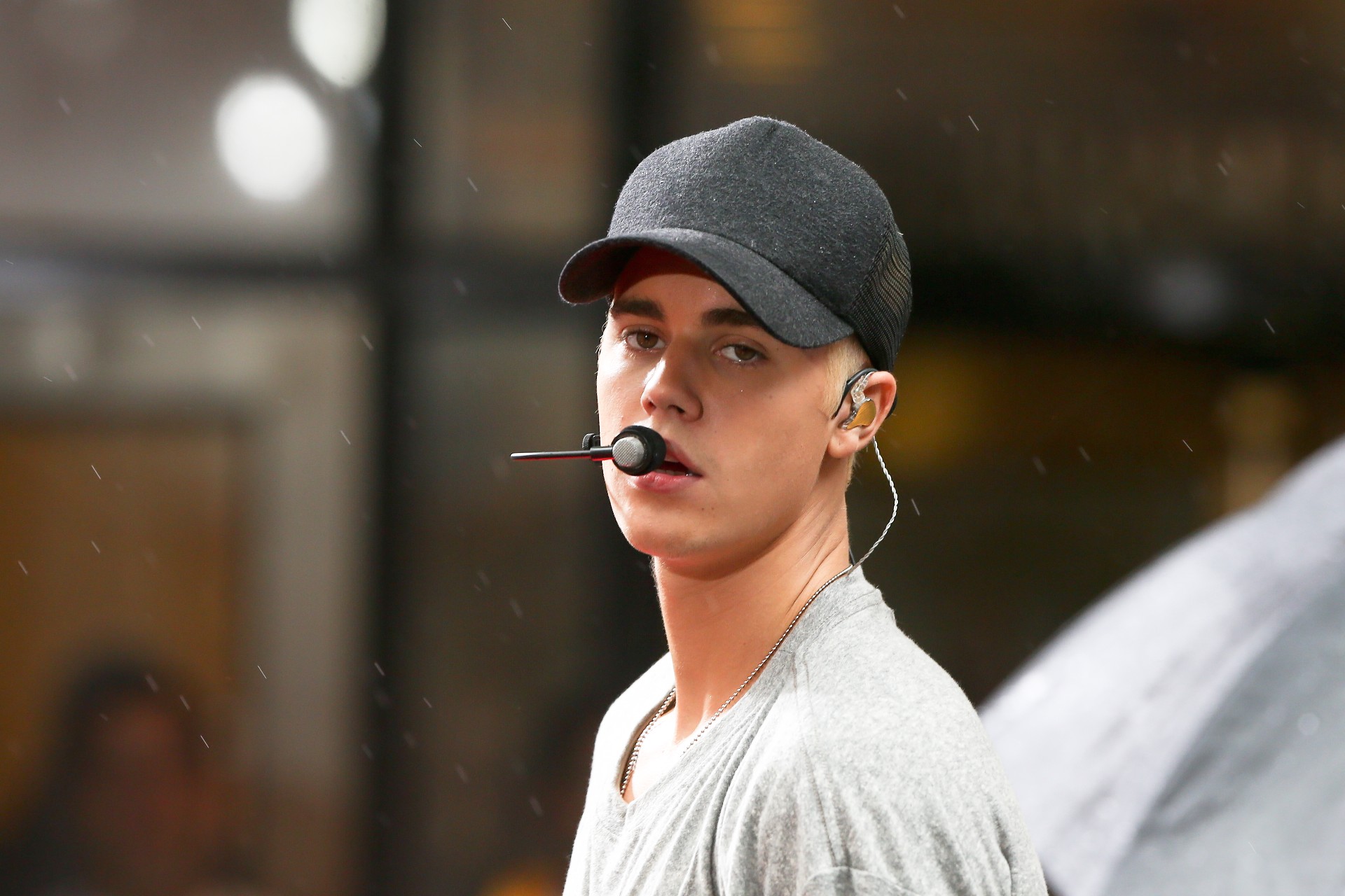 Justin Bieber klar for comeback: Ny musikk i 2025