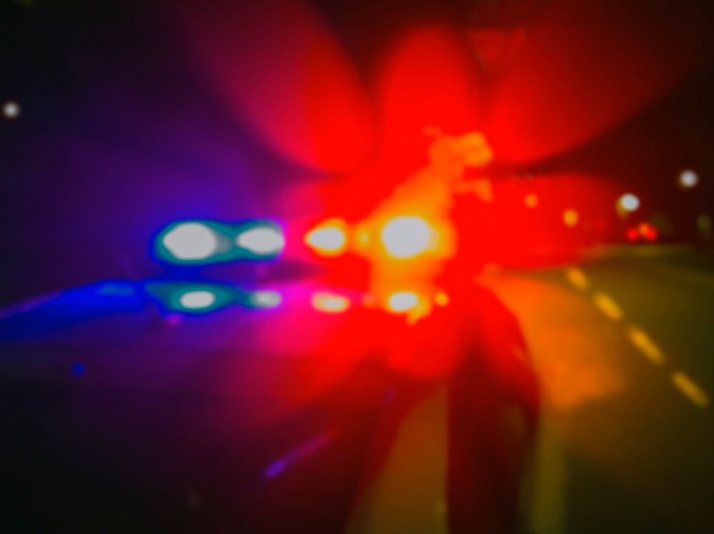 En person omkommet etter personbil og vogntog kolliderte
