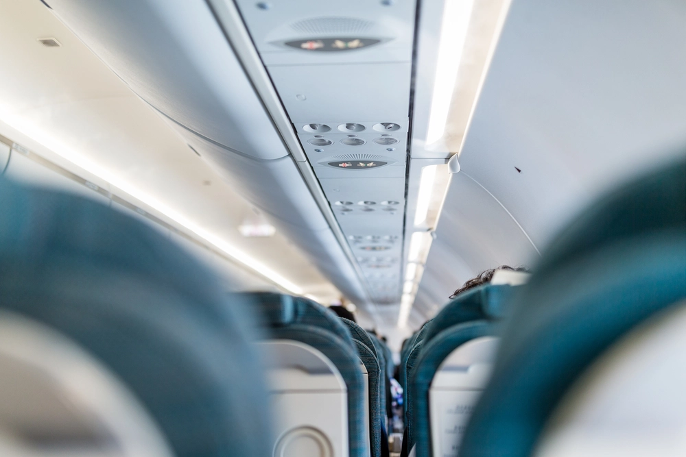 Flere flypassasjerer innlagt på sykehus etter kraftig turbulens