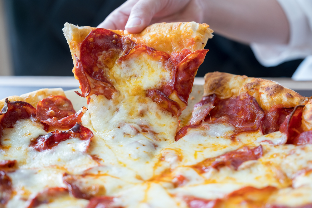 Drømmejobben er ledig: Bli betalt for å spise pizza to timer hver uke