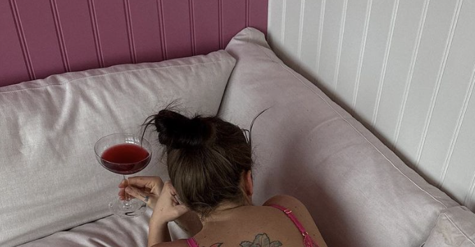 Camilla Lorentzen deler avslørende bilder