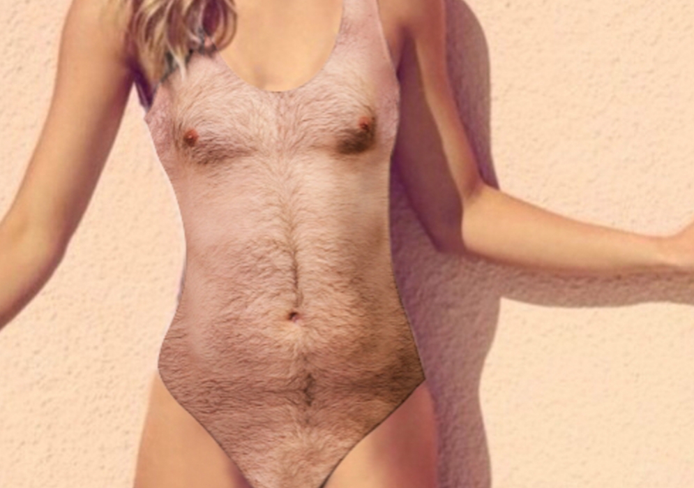 Denne ufyselige badedrakten gir deg sexy overkropp på 2 sekunder