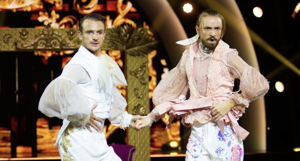 Skal vi danse Benjamin med glad nyhet