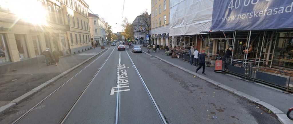 Mann skutt og forsøkt kjørt ned av politiet